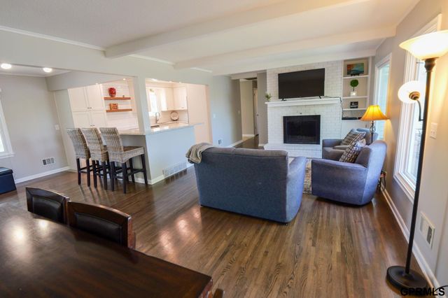 22722 Southshore Drive, Waterloo, NE 68069