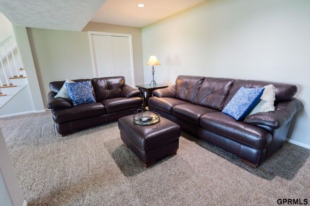 22722 Southshore Drive, Waterloo, NE 68069