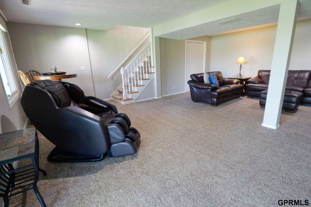 22722 Southshore Drive, Waterloo, NE 68069