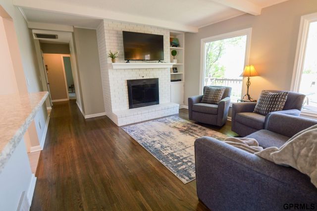22722 Southshore Drive, Waterloo, NE 68069