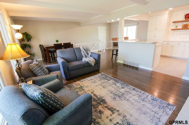 22722 Southshore Drive, Waterloo, NE 68069