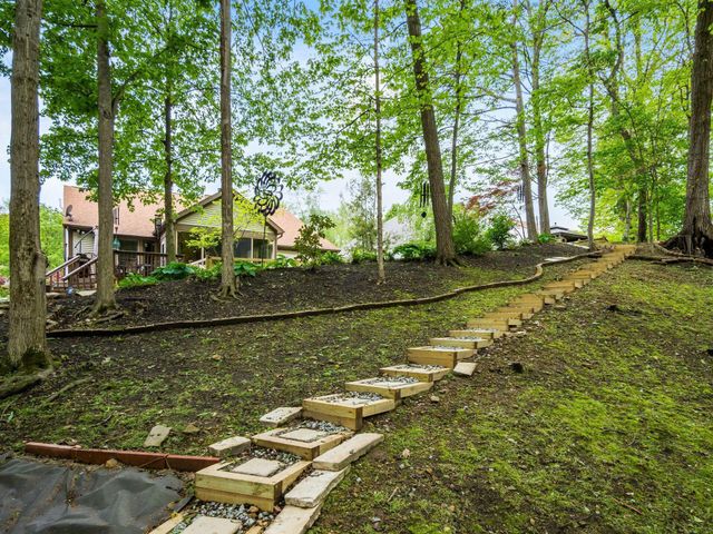 96 Kingsmeadow Lane, Blacklick, OH 43004