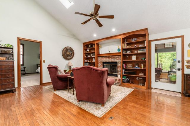 96 Kingsmeadow Lane, Blacklick, OH 43004