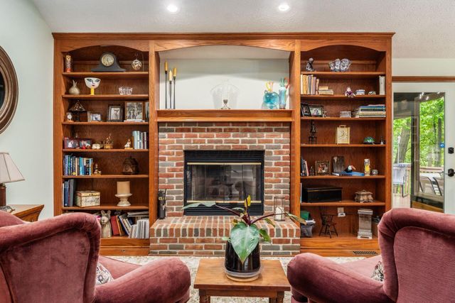 96 Kingsmeadow Lane, Blacklick, OH 43004