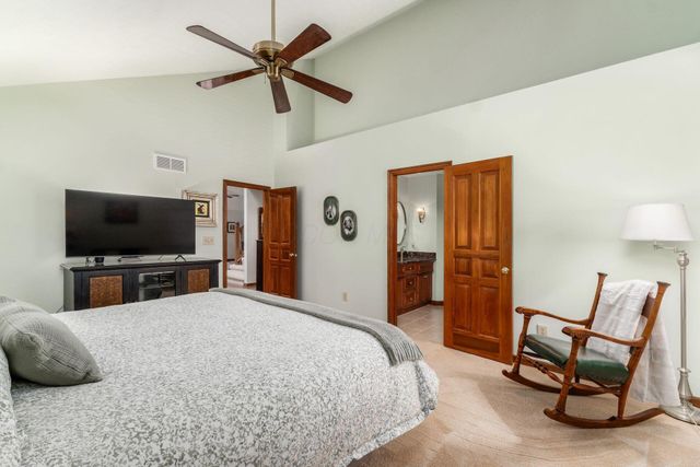 96 Kingsmeadow Lane, Blacklick, OH 43004