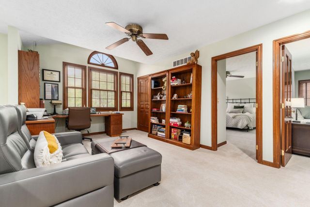 96 Kingsmeadow Lane, Blacklick, OH 43004