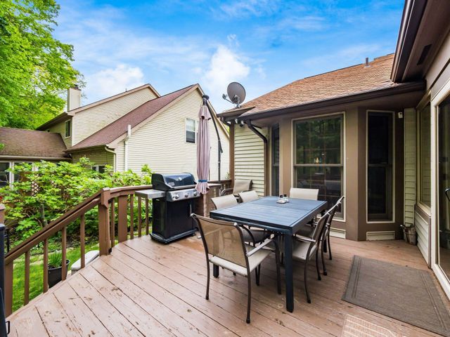96 Kingsmeadow Lane, Blacklick, OH 43004