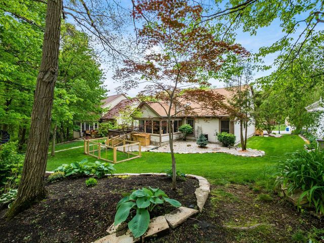 96 Kingsmeadow Lane, Blacklick, OH 43004