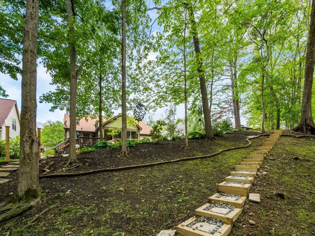 96 Kingsmeadow Lane, Blacklick, OH 43004