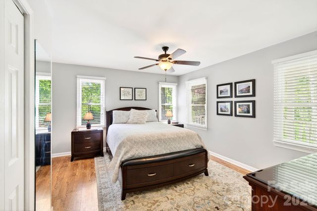 29 Blueberry Lane, Fairview, NC 28730