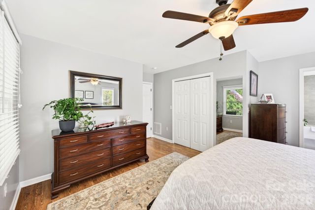 29 Blueberry Lane, Fairview, NC 28730