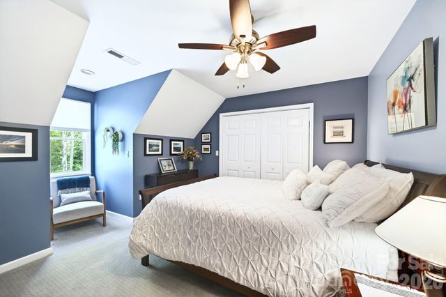 29 Blueberry Lane, Fairview, NC 28730