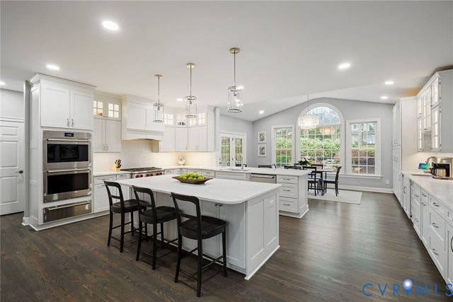 593 Raleigh Manor Rd, Richmond, VA 23229