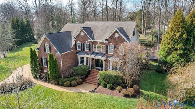 593 Raleigh Manor Rd, Richmond, VA 23229