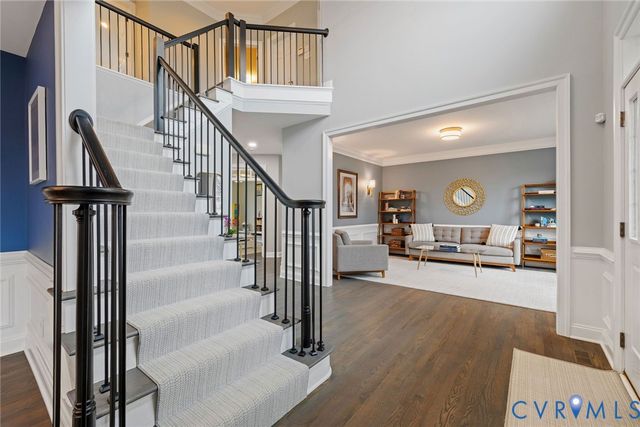 593 Raleigh Manor Rd, Richmond, VA 23229