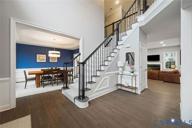 593 Raleigh Manor Rd, Richmond, VA 23229