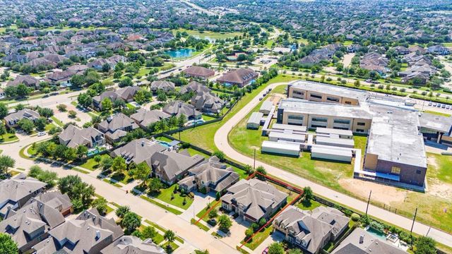 27527 Stonebrook Manor Lane, Katy, TX 77494