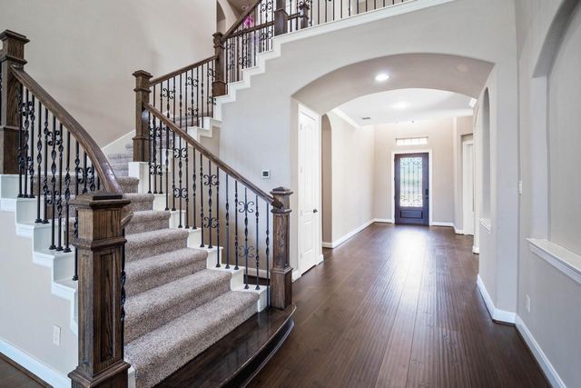 27527 Stonebrook Manor Lane, Katy, TX 77494