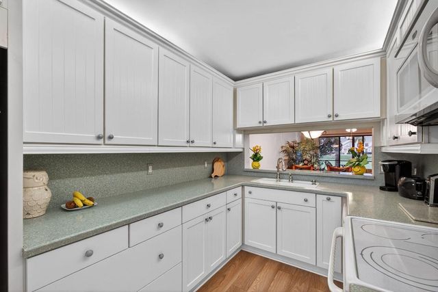 2041 Keystone Drive F, Jupiter, FL 33458