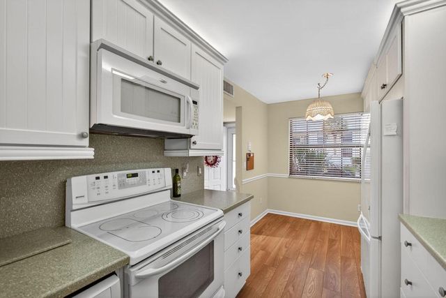 2041 Keystone Drive F, Jupiter, FL 33458