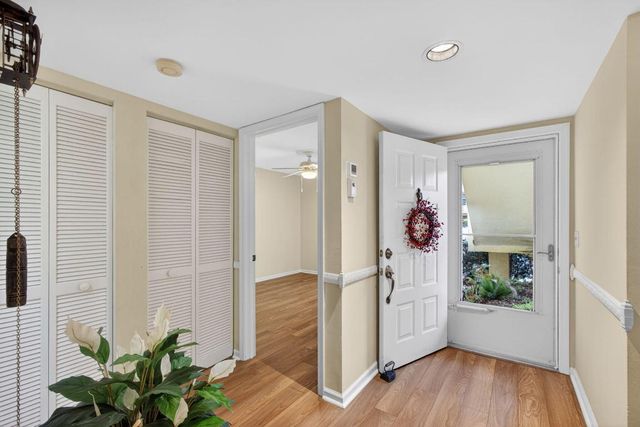 2041 Keystone Drive F, Jupiter, FL 33458