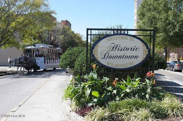 118 Dock Street Apt 8, Wilmington, NC 28401