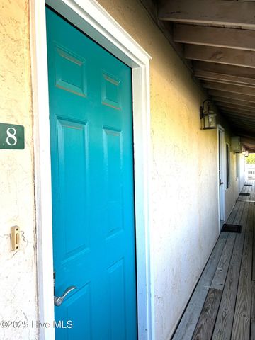 118 Dock Street Apt 8, Wilmington, NC 28401