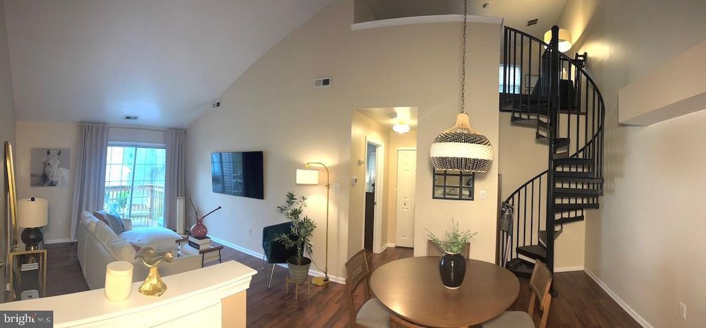 1117 TRISTRAM CIR, Mantua, NJ 08051