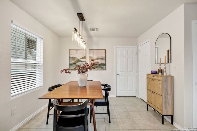 12074 Canyon Rock Lane, San Antonio, TX 78254