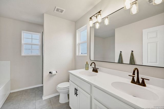 12074 Canyon Rock Lane, San Antonio, TX 78254