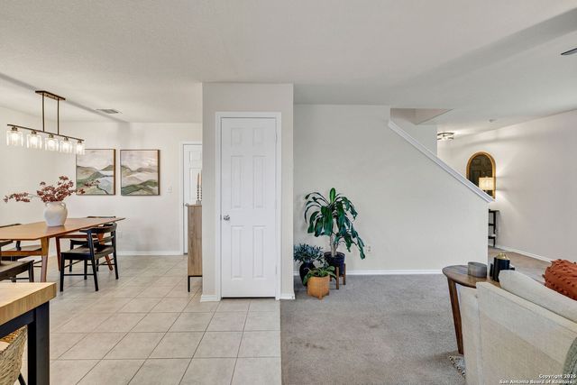 12074 Canyon Rock Lane, San Antonio, TX 78254