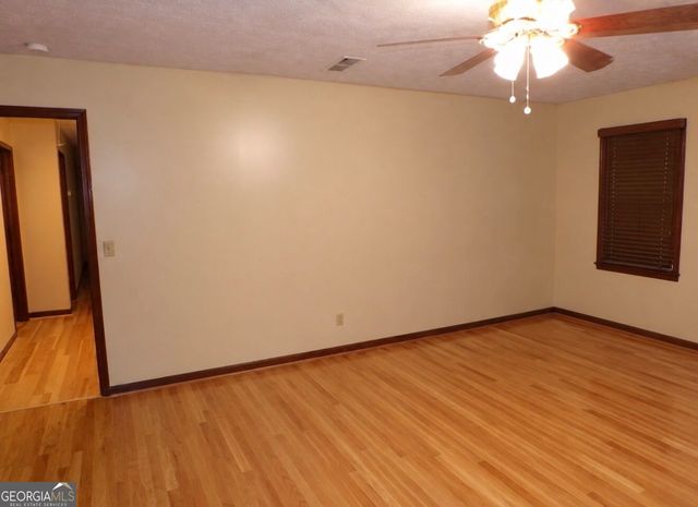185 Ashland Way, Fayetteville, GA 30214