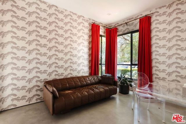 1716 Amherst Avenue, Los Angeles, CA 90025