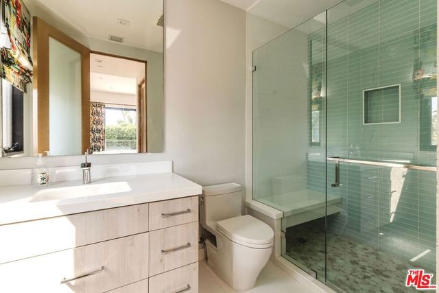 1716 Amherst Avenue, Los Angeles, CA 90025