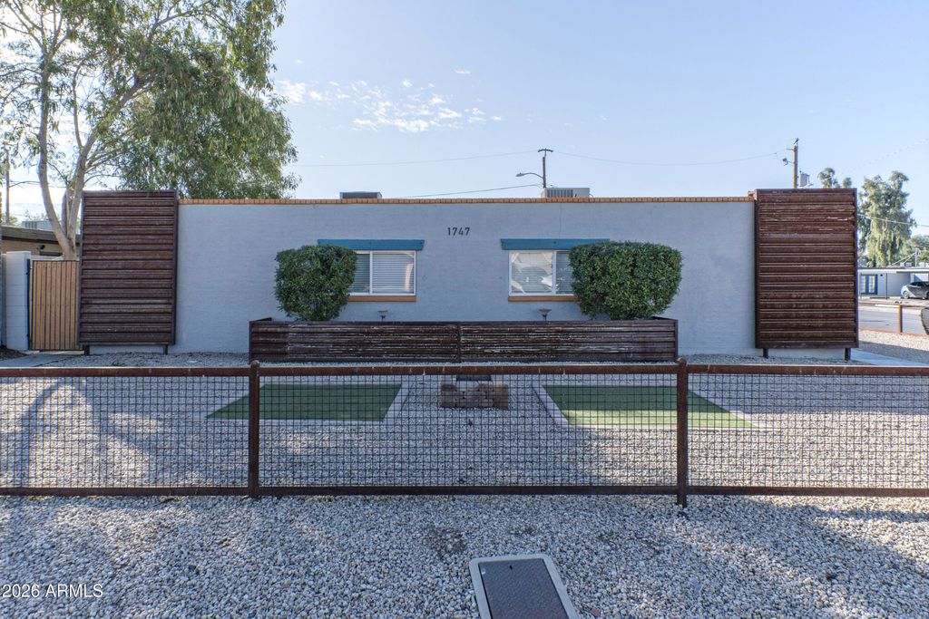 1747 E VIRGINIA Avenue, Phoenix, AZ 85006 — photo 3