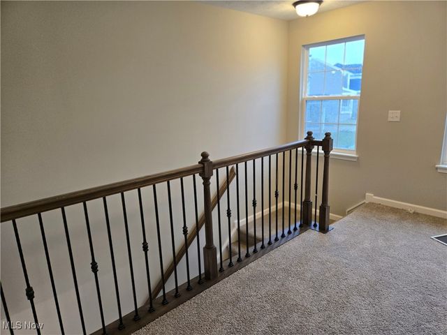 3375 Buckeye Trail, Green, OH 44685