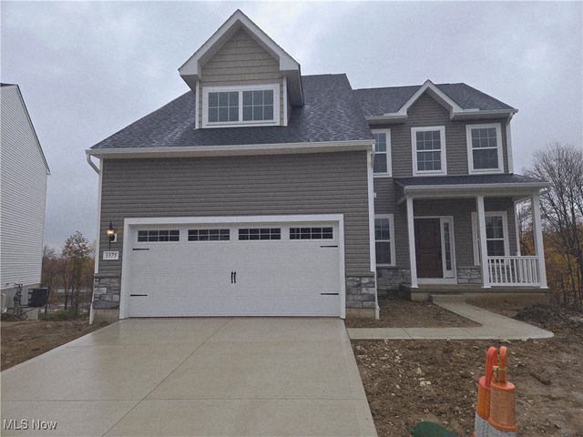 3375 Buckeye Trail, Green, OH 44685