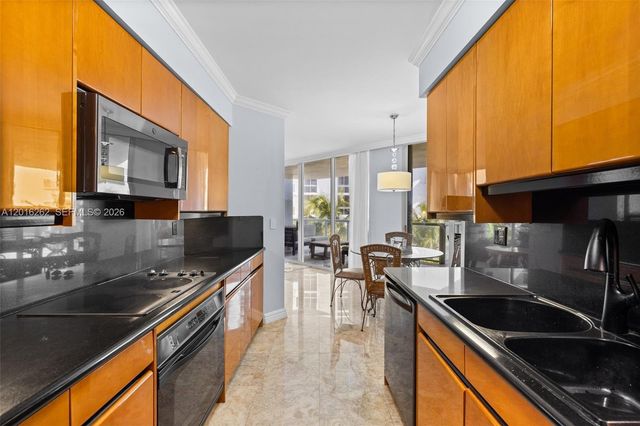 18671 Collins Ave 404, Sunny Isles Beach, FL 33160