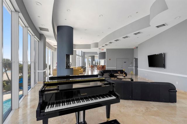 18671 Collins Ave 404, Sunny Isles Beach, FL 33160
