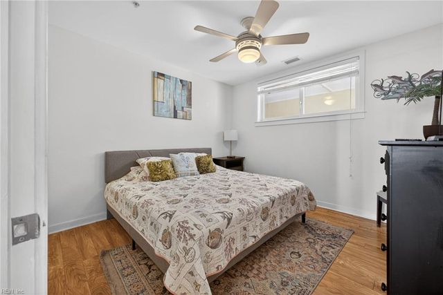 3738 Sandpiper Rd Apt 101B, Virginia Beach, VA 23456