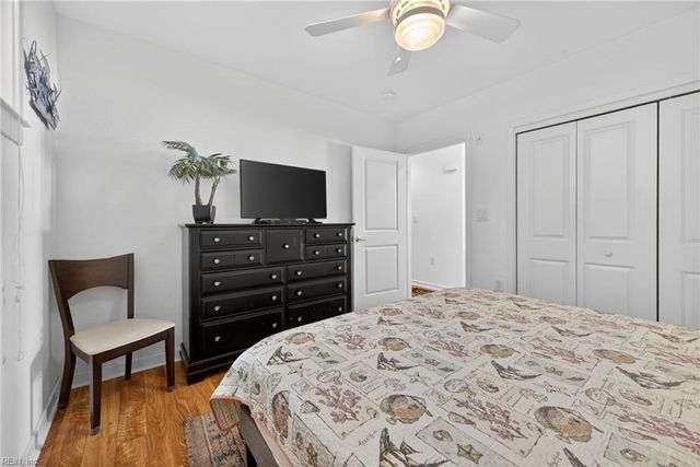 3738 Sandpiper Rd Apt 101B, Virginia Beach, VA 23456