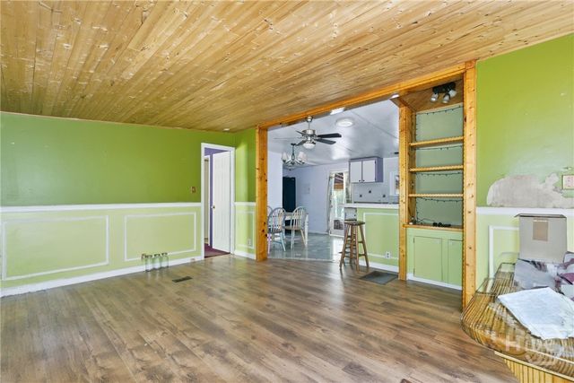 1106 Alabama Street, Darien, GA 31305