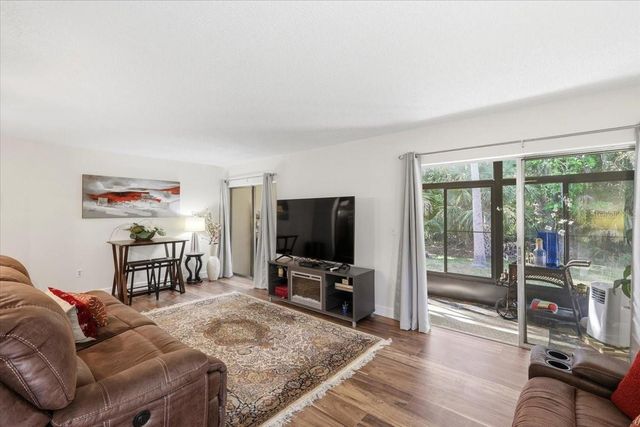 130 JASMINE WOODS COURT 4A, Deltona, FL 32725