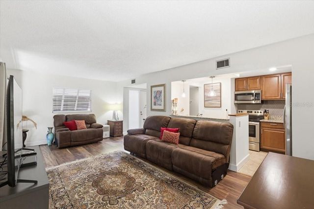 130 JASMINE WOODS COURT 4A, Deltona, FL 32725