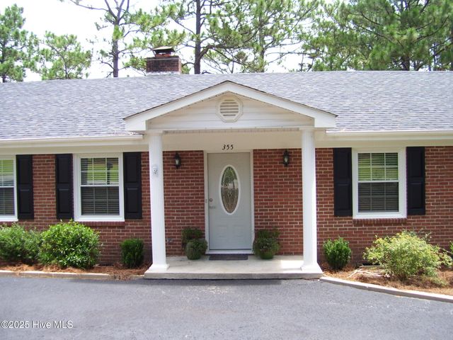 355 Newton Drive, Southern Pines, NC 28387