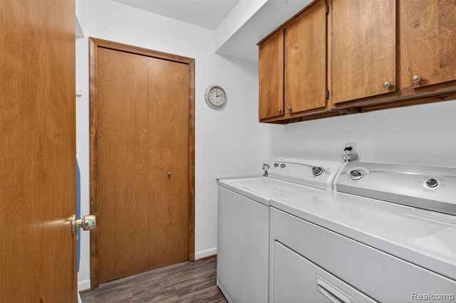 10244 Nancys Boulevard, Grosse Ile, MI 48138