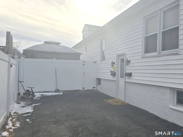 73 Rippowam Road, Stamford, CT 06902