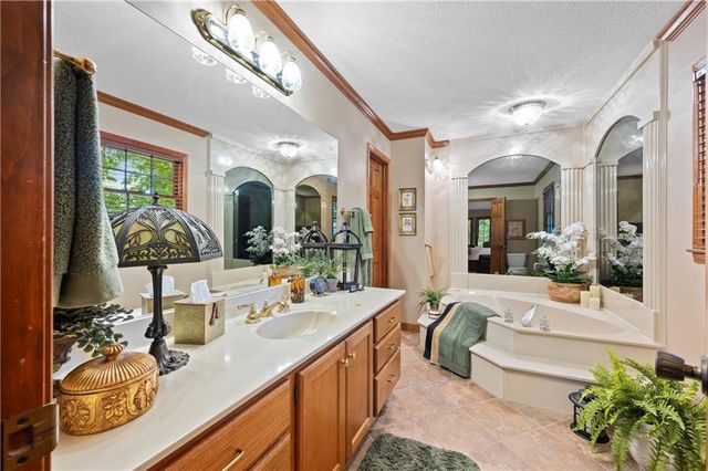 11740 Mountain Laurel Drive, Roswell, GA 30075