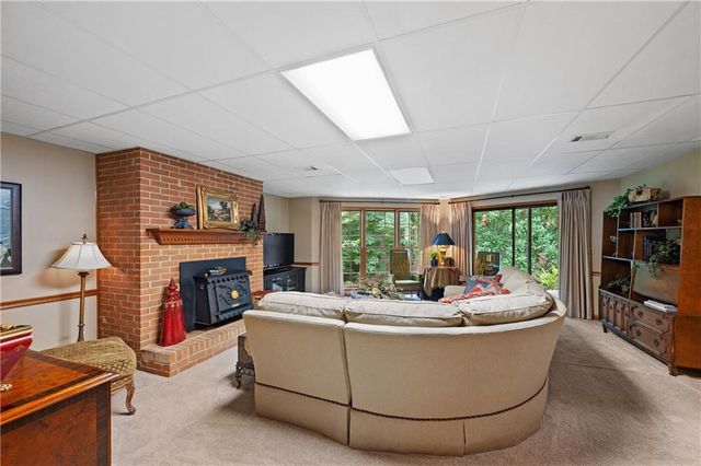 11740 Mountain Laurel Drive, Roswell, GA 30075