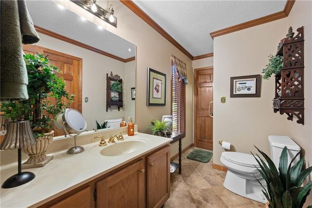 11740 Mountain Laurel Drive, Roswell, GA 30075